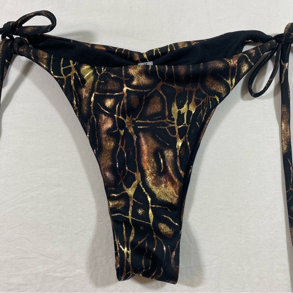 Zaful Animal Print Bikini Bottoms Gold & Black Marveled Triangle String bikini